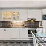 ***upscale***city Center* بيت ضيافة